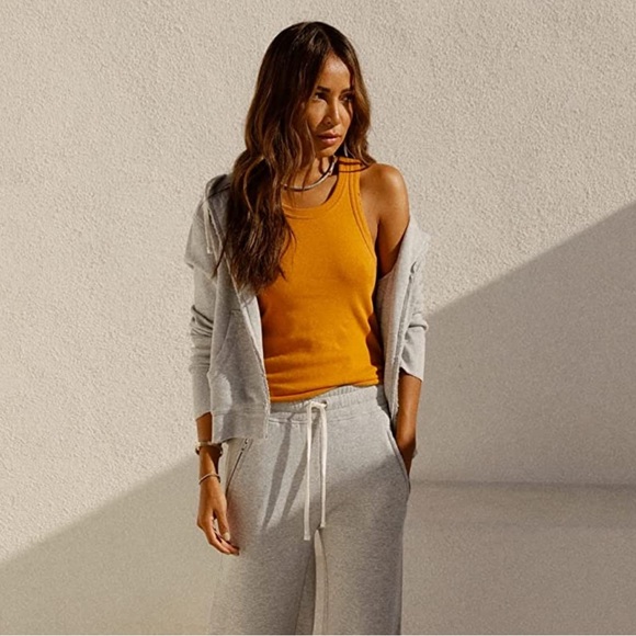 Bandier Sincerely Jules The Willow Scoop Neck Tank In Goldenrod - Picture 6 of 7